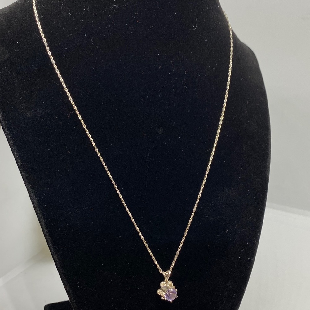 Silver 925 Lavender Amethyst Solitaire Necklace - Picture 7 of 7